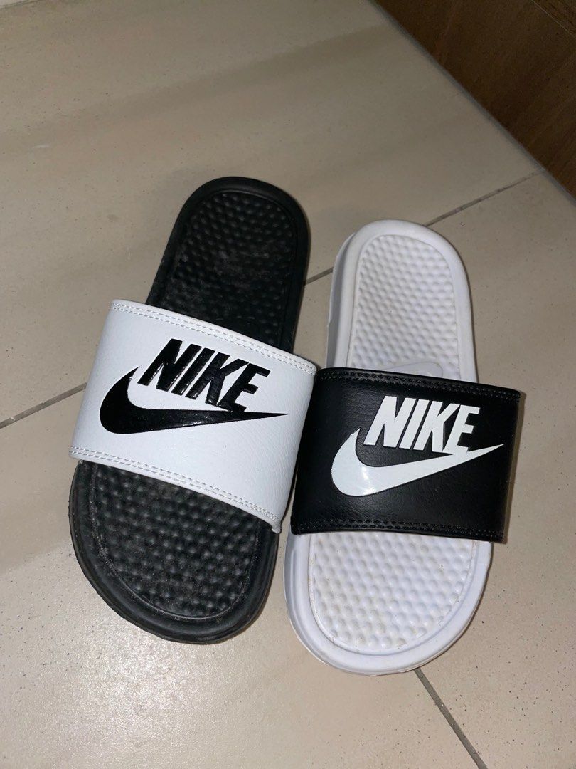 NIKE Mismatched Black White Slides Flip flops