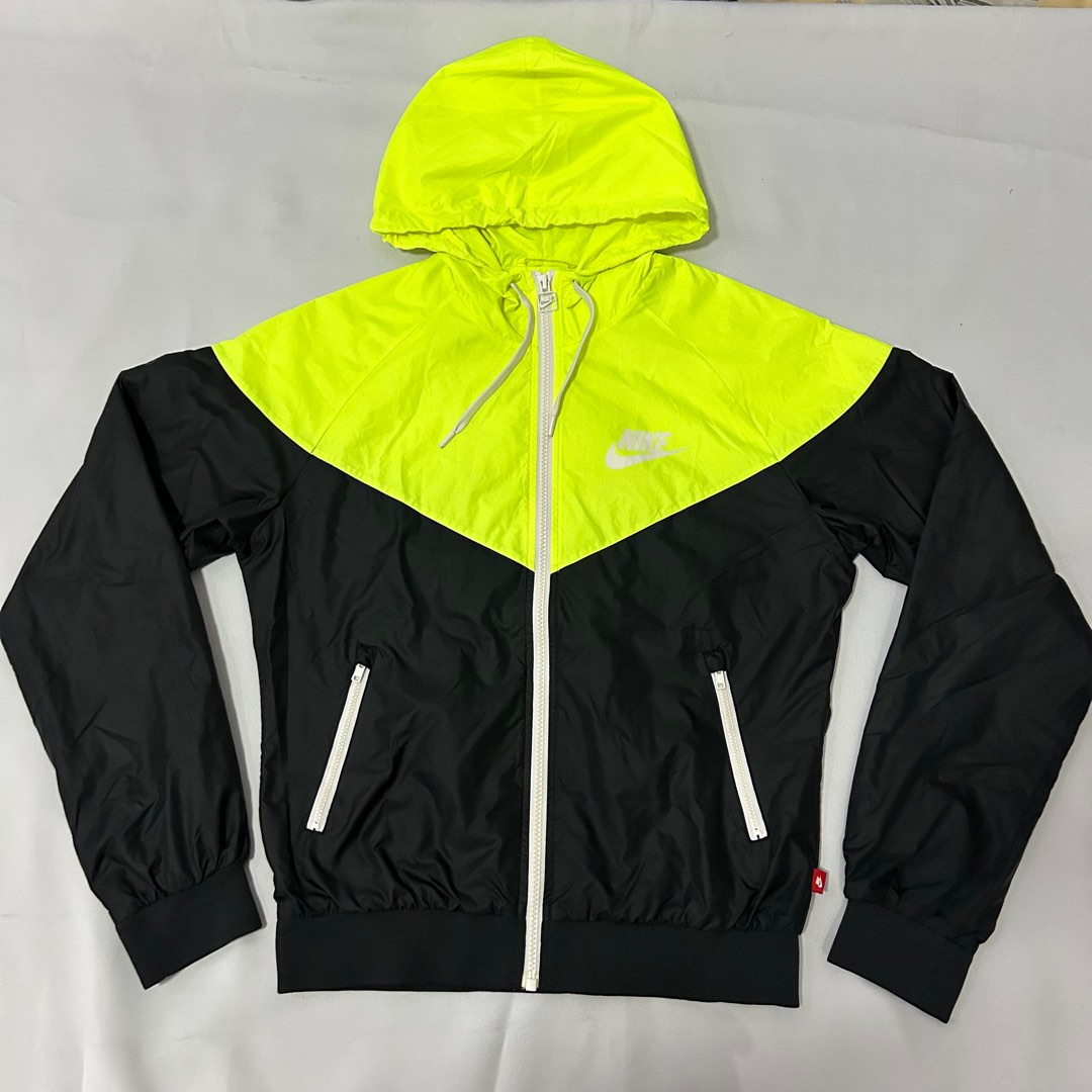 Nike neon hot sale windbreaker jacket