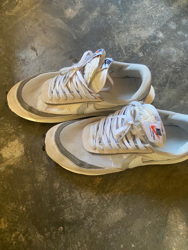 Nike sacai clearance waffle uk