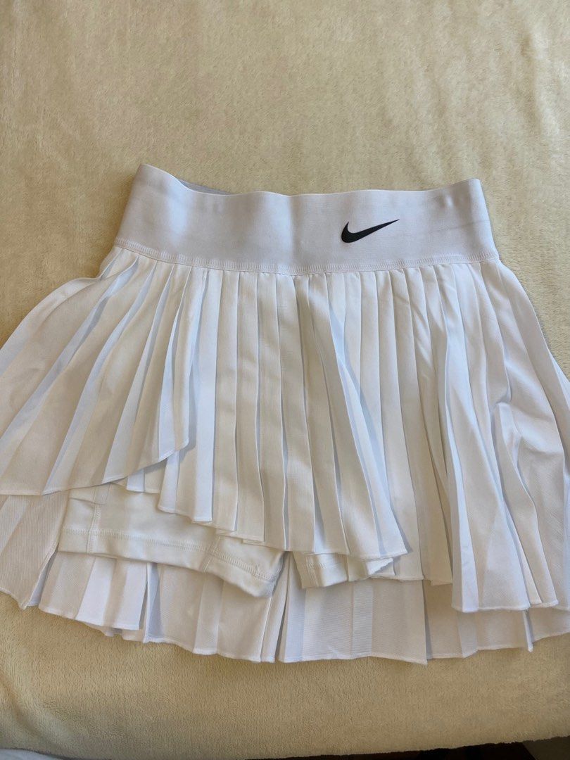 White best sale nike skort
