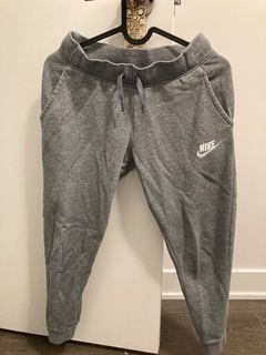 Nike’s trouser