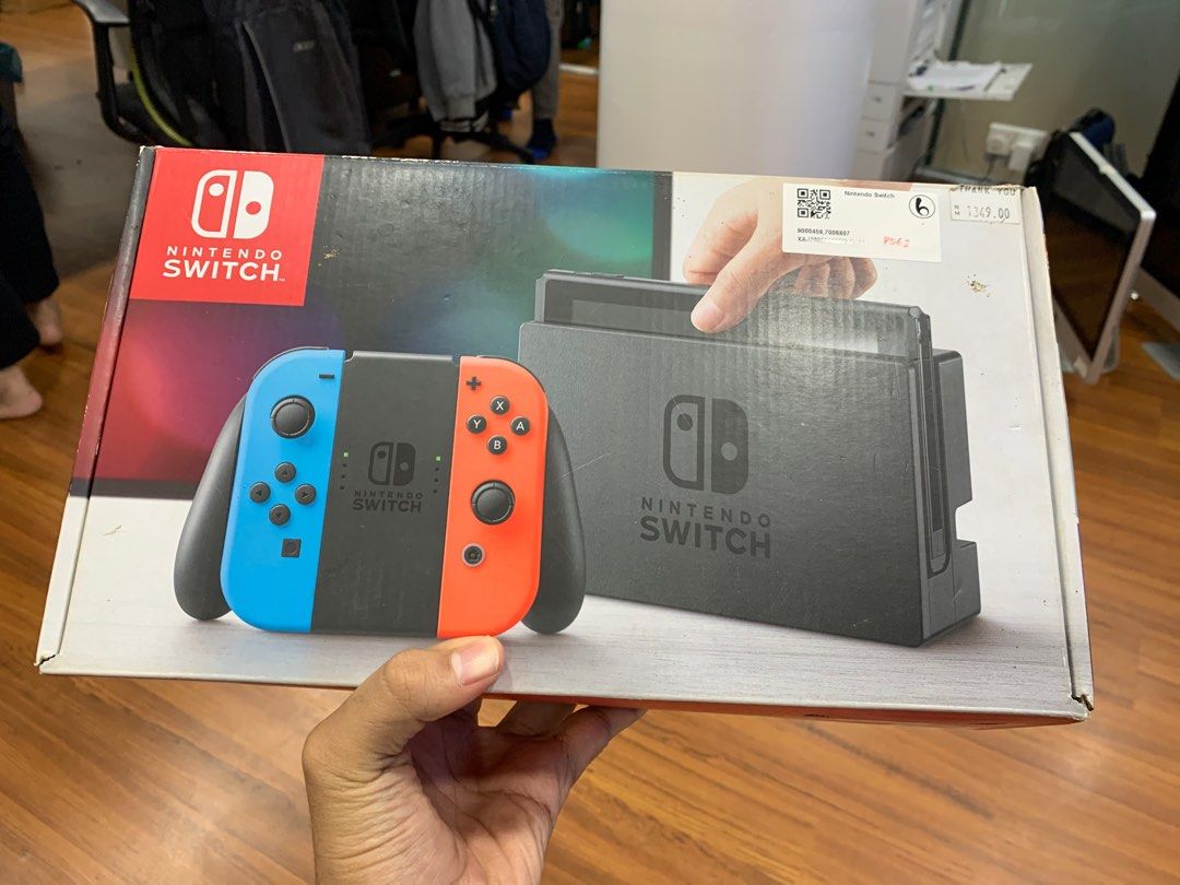 Nintendo switch v1 on sale used