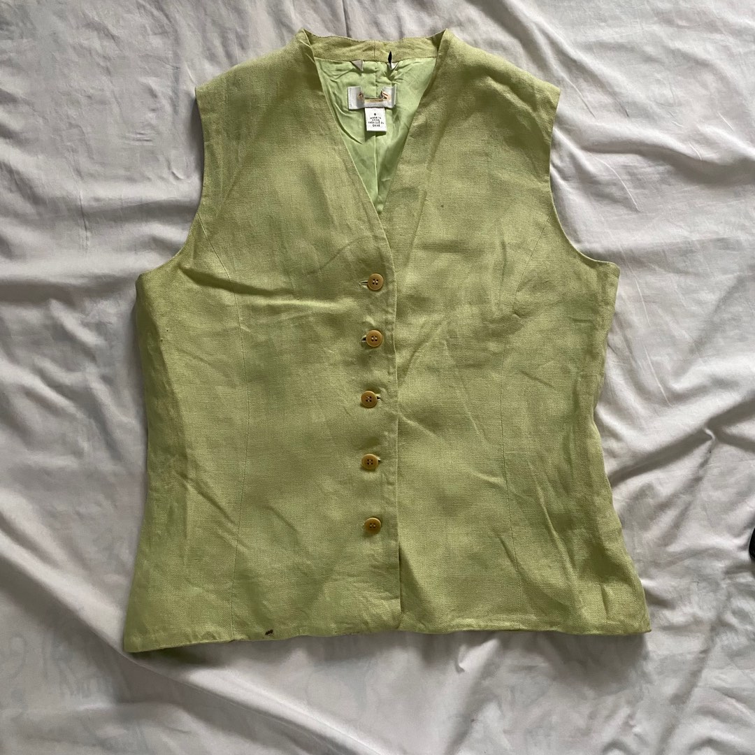 Y2k Pastel green vest, Women's Fashion, Tops, Sleeveless on Carousell