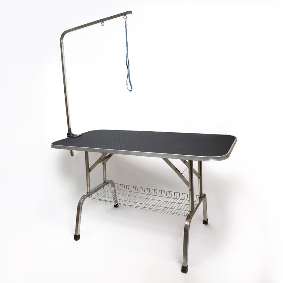 Grooming store table accessories
