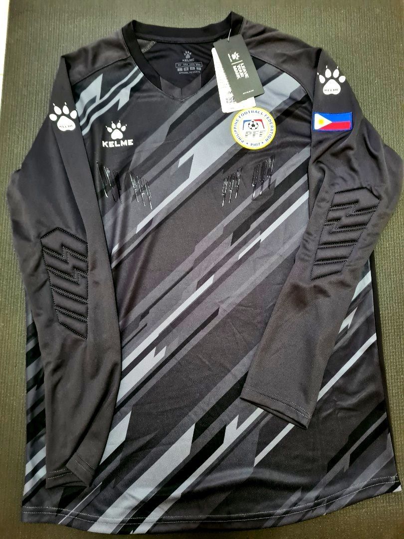 Kelme goalkeeper jersey best sale