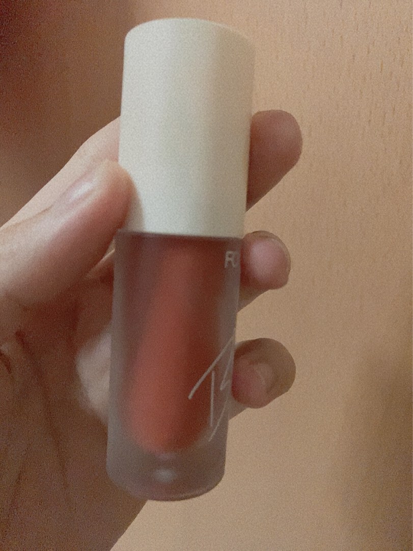 Pink Liquid Blush + eyebrow pencil, Beauty & Personal Care, Face