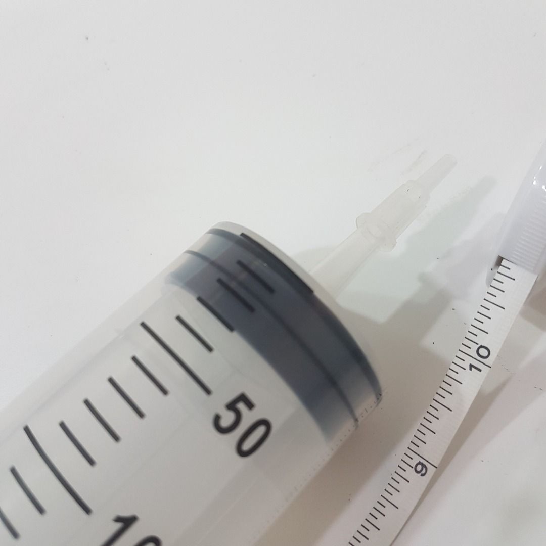 Plastic Extra Large Syringe 9" long Plastic Garden Syringe for Liquid