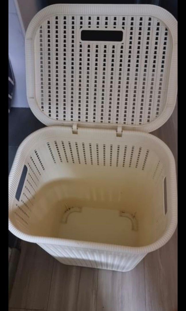 Plastic Laundry baskets with cover, Furniture & Home Living, Home
