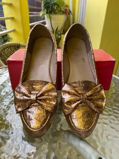 preloved flat shoes tivoli size 38