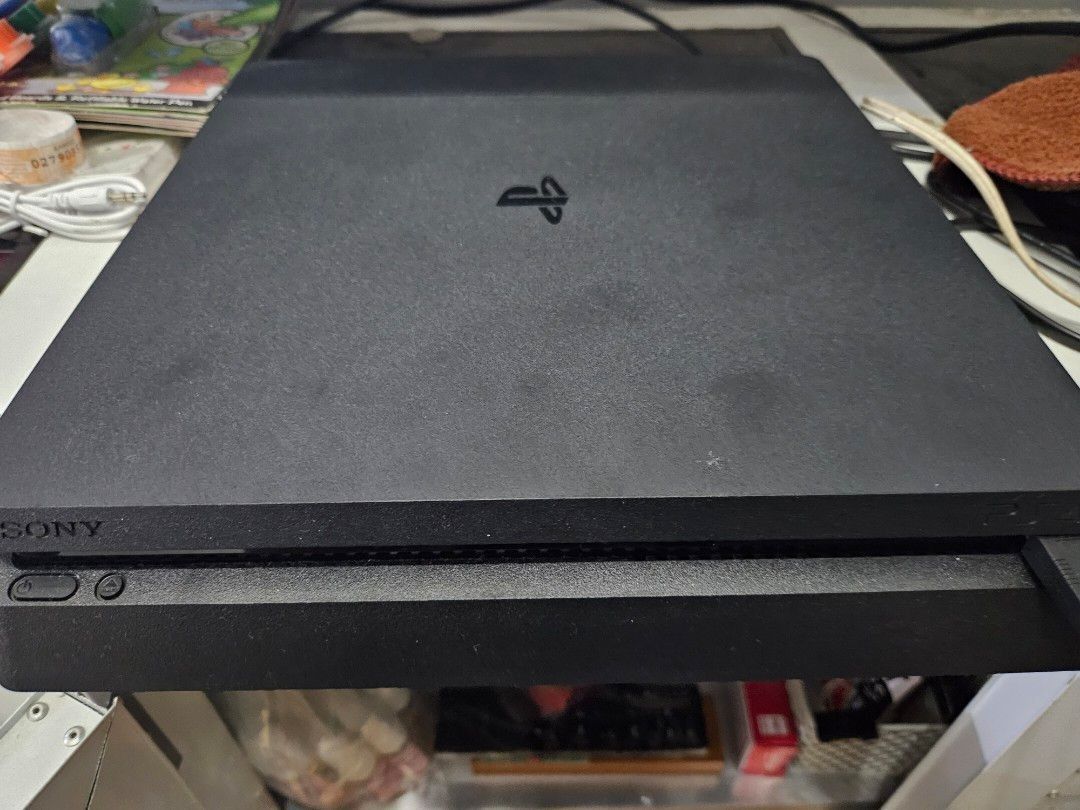 Ps4 bundle (Category: PlayStation) located in Balanga. Submitted by rodgev80 (Listing ID 1239843536, Image 1). Description: -literally used 3 times. -can easyly pass as brand new. -100 percent legit. -with original controller,cable -free extra controller camou worth 3,500 pesos purchased in australia. open for swap video card preferably gtx 3060ti or higher can add cash depends on type of card..
