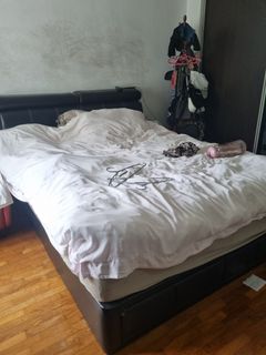 (Category: ) located in . Submitted by winefine (Listing ID 1239758145, Image 1). Description: .