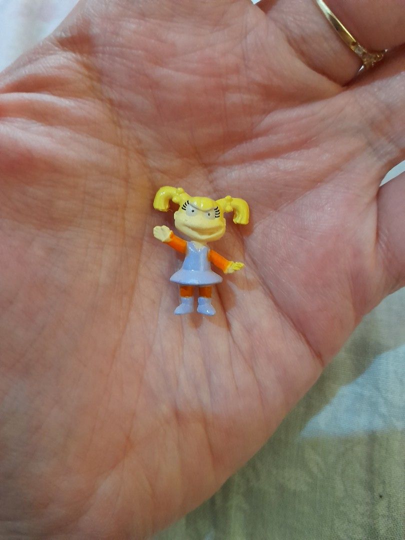 Ragrats tiny (Category: Designer & Blind Box Toys) located in Iligan City. Submitted by shehabdor98515 (Listing ID 1239890345, Image 3). Description: 2cm in size pwd na cguro ito pang poly pocket ang cute🤣.