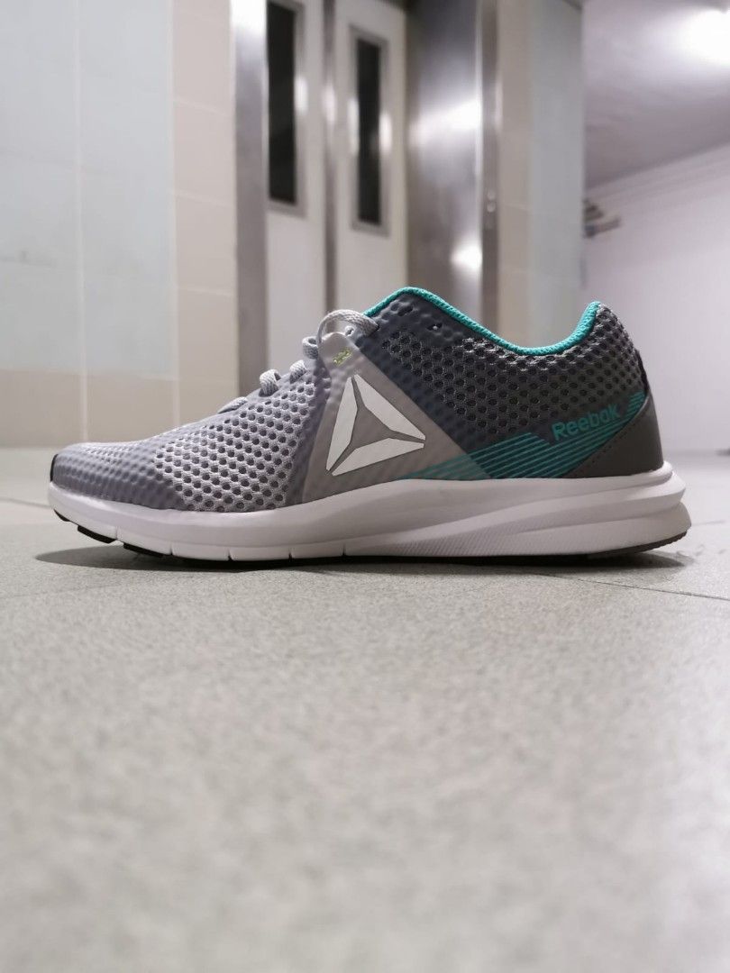 Reebok sports cheap running shoes