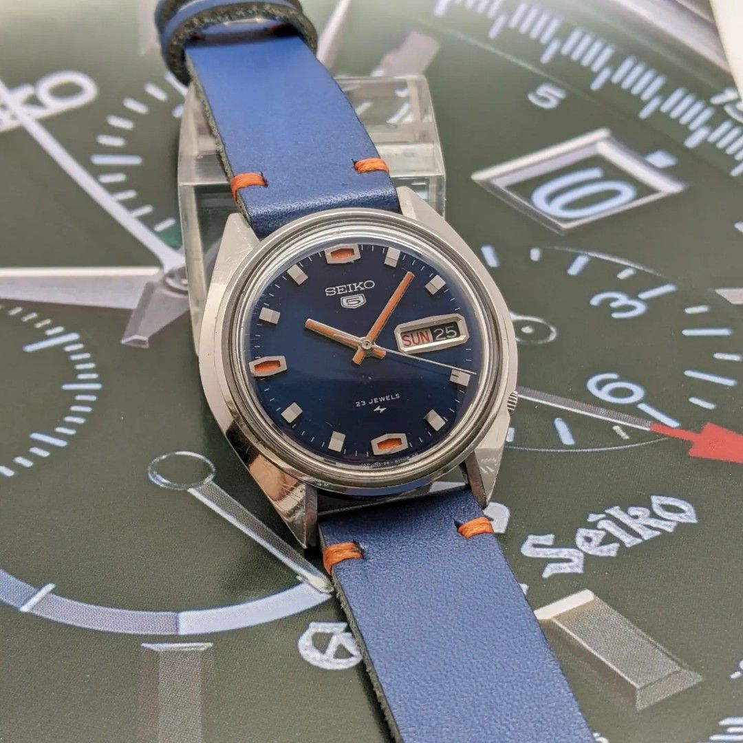Seiko automatic 23 jewels store leather