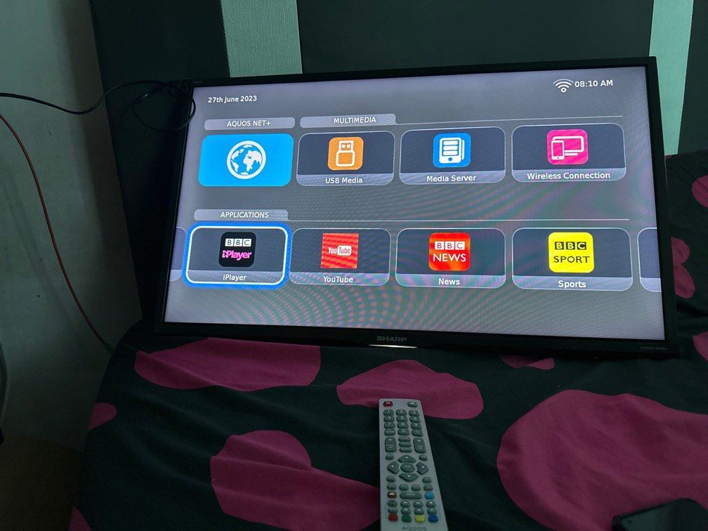 Sharp 32 inch led smart tv, TV & Home Appliances, TV & Entertainment