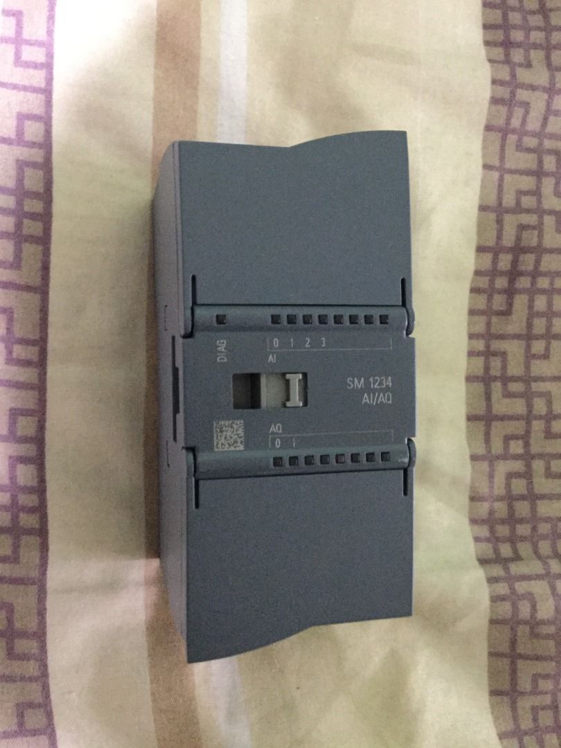 Siemens S7-1200 PLC, Commercial & Industrial, Construction & Building ...