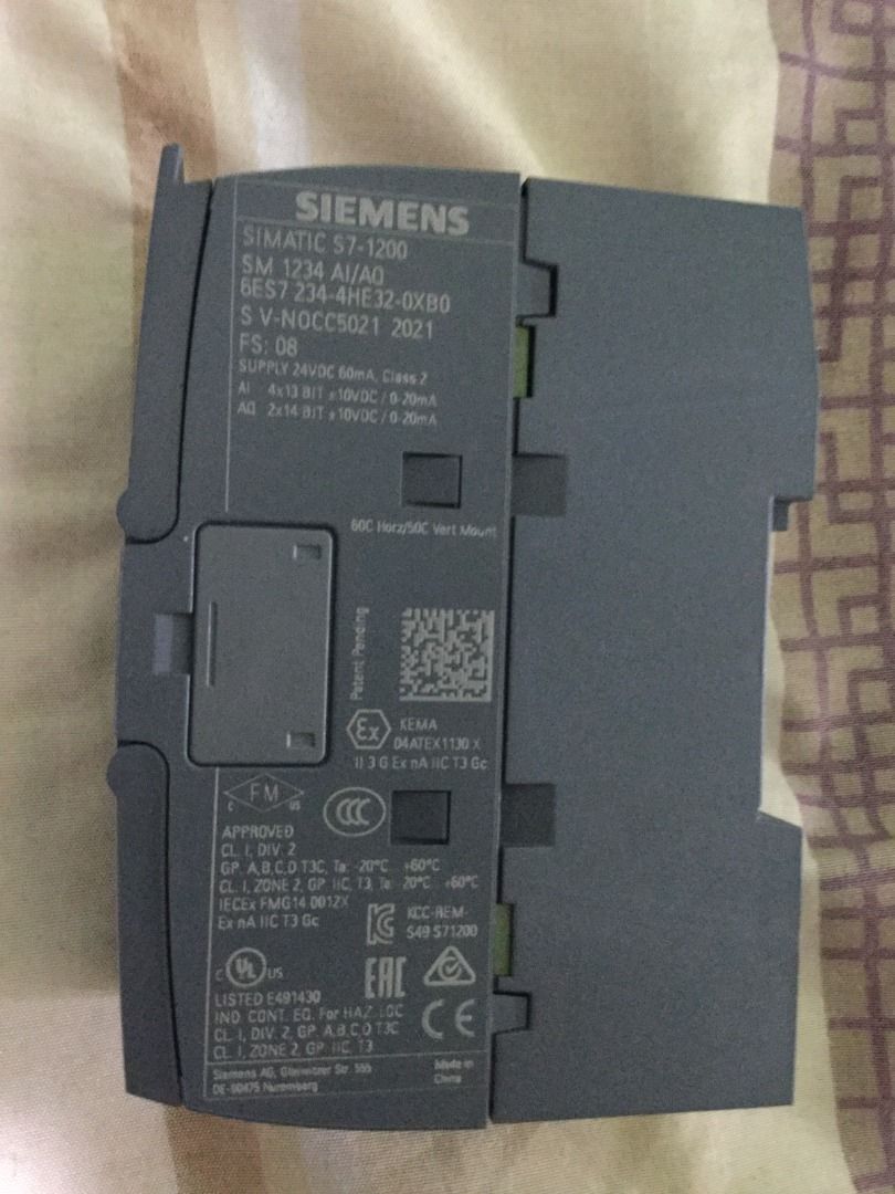 Siemens S7-1200 PLC, Commercial & Industrial, Construction & Building ...
