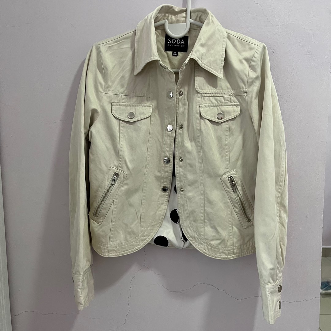 Soda Jacket, Women's Fashion, Coats, Jackets and Outerwear on Carousell