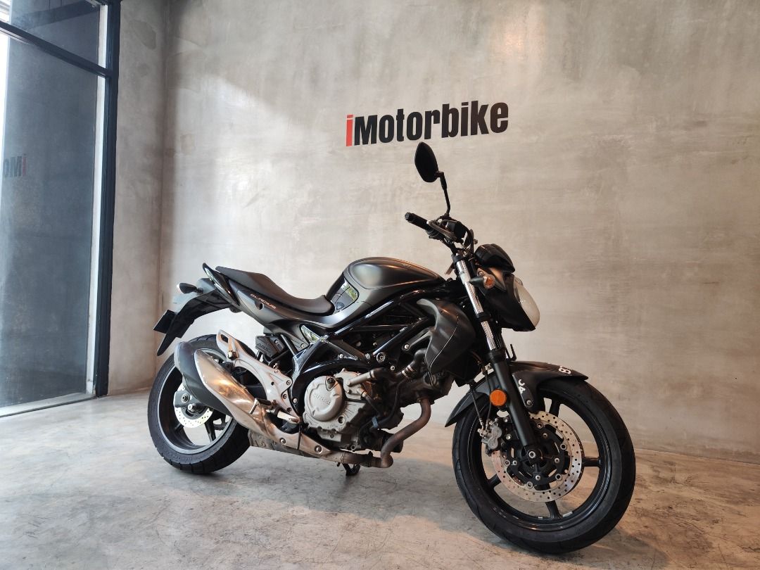 Suzuki sfv shop 650 gladius 2015