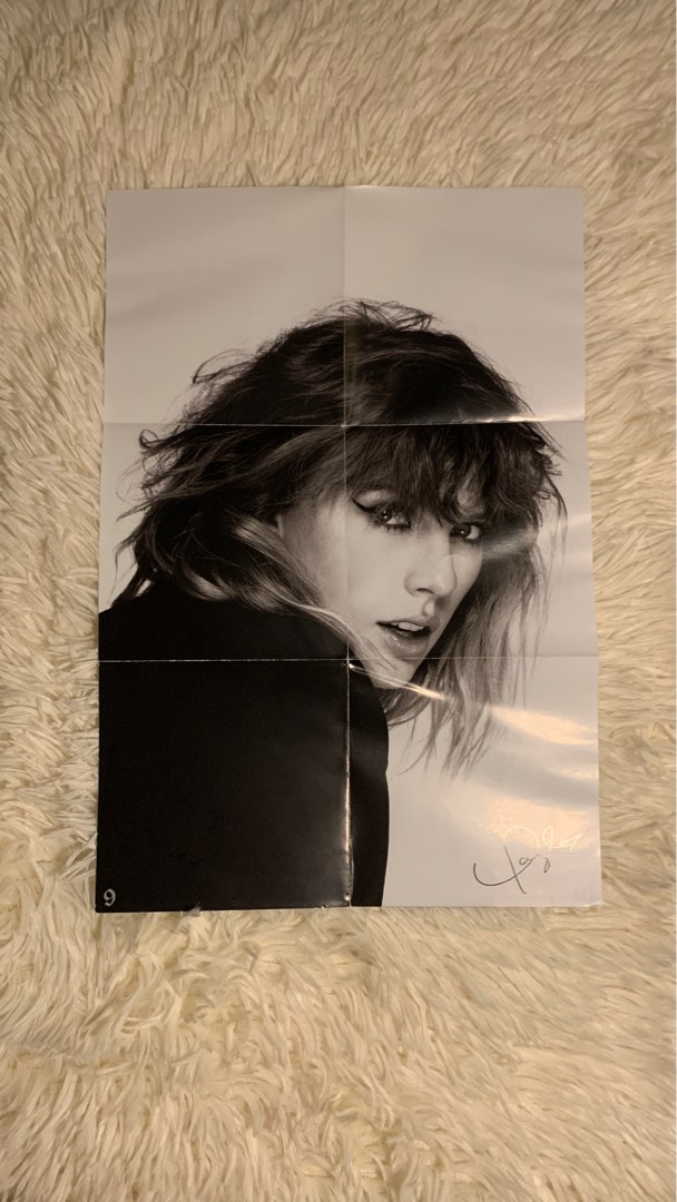 Taylor Swift Reputation CD Poster, Hobbies & Toys, Music & Media, CDs