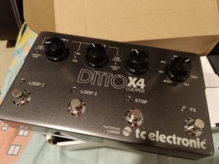 （分類：）位於 。 由 daveleesb 提交（商品編號 1239753168，圖片 1）。簡介： 。