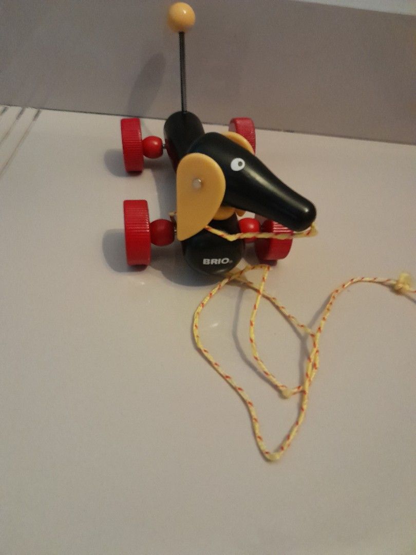 Brio pull along dachshund best sale