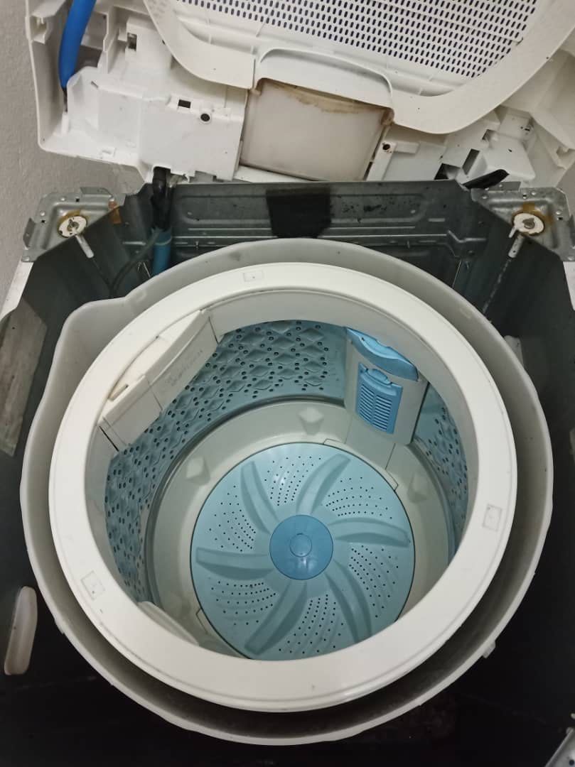 TOSHIBA 7.2kg Top Load Washing Machine Cleaning Service, TV & Home