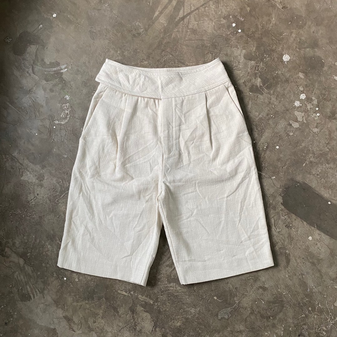 Toteme deals lombardy shorts