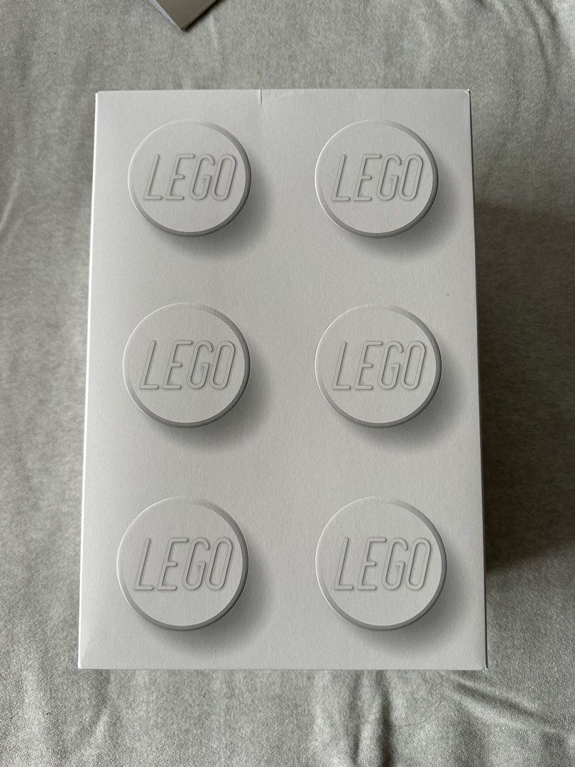 ultraboost lego dna
