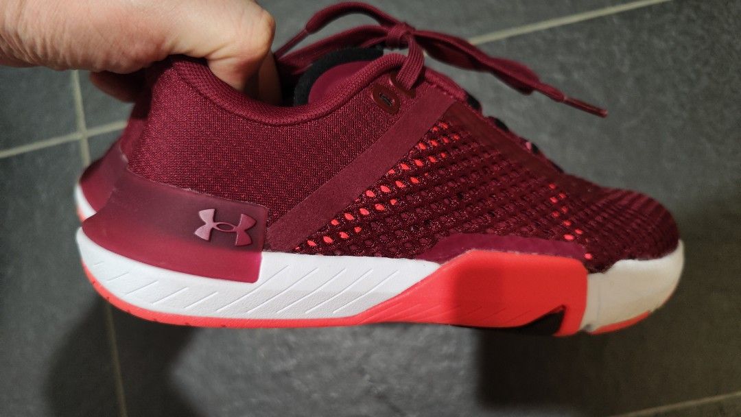 Under armour cross trainers outlet