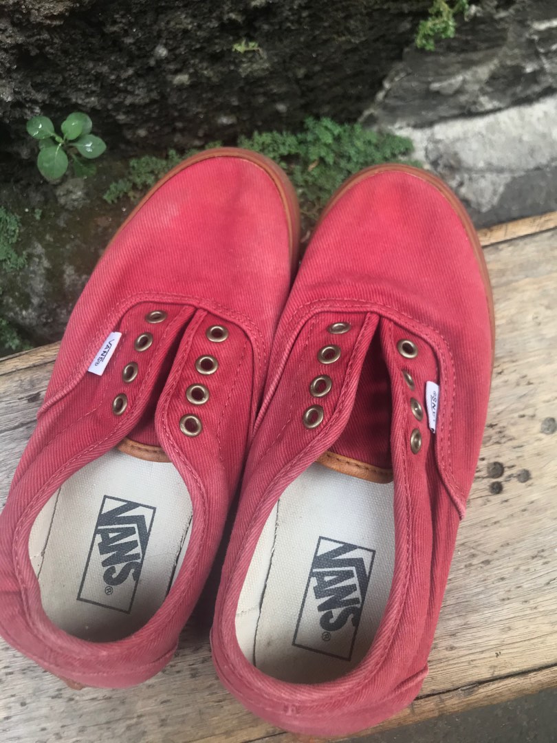 Vans authentic merah maroon on sale