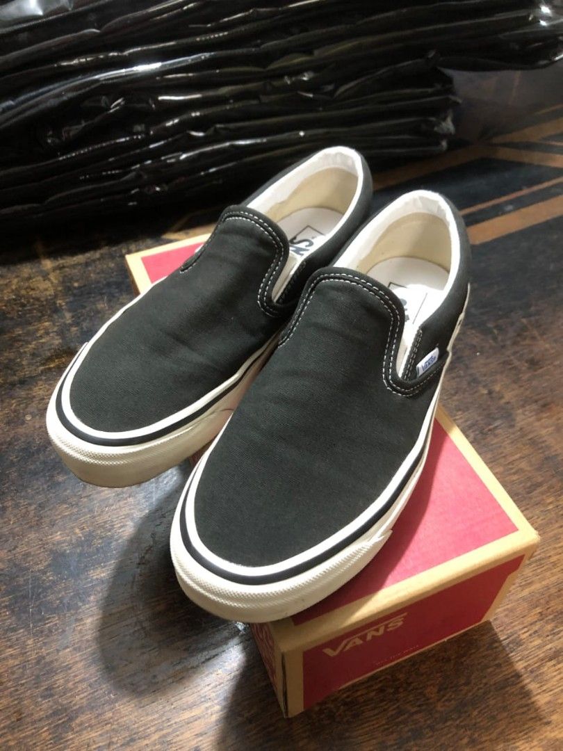 Vans slip on Anaheim size 39 7 ORIGINAL Fesyen Pria Sepatu