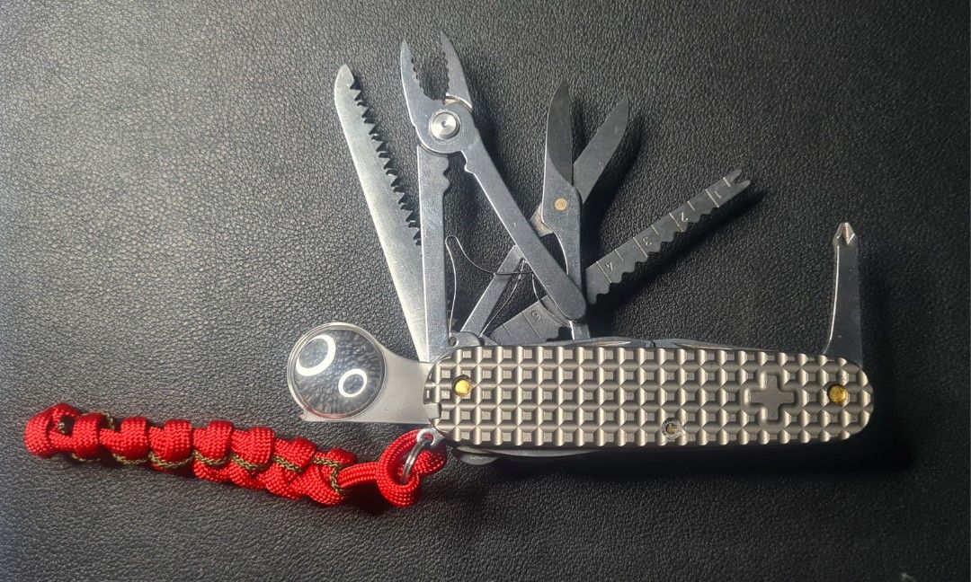 Victorinox titanium knife hot sale