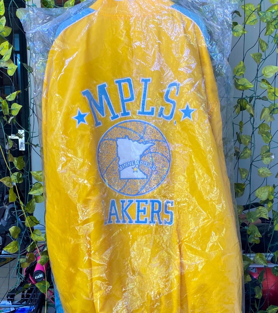 Minneapolis store lakers jacket