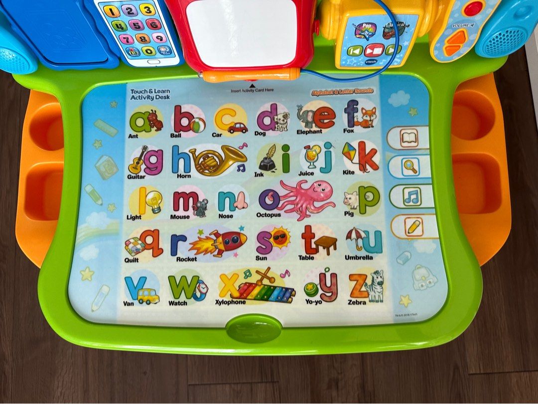 Vtech 4 in 1 hotsell touch and learn activity desk
