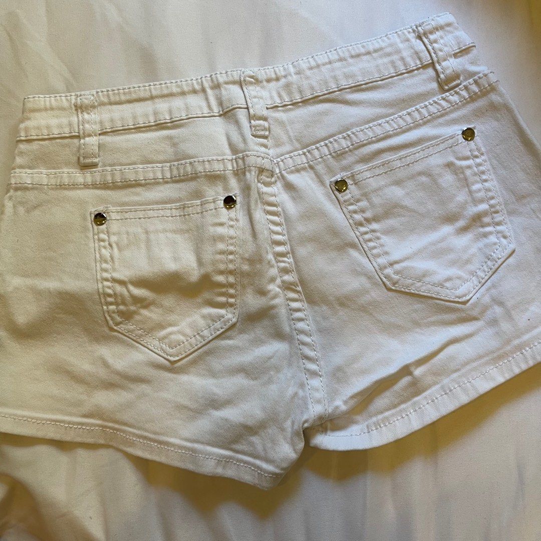 Low rise white shorts outlet