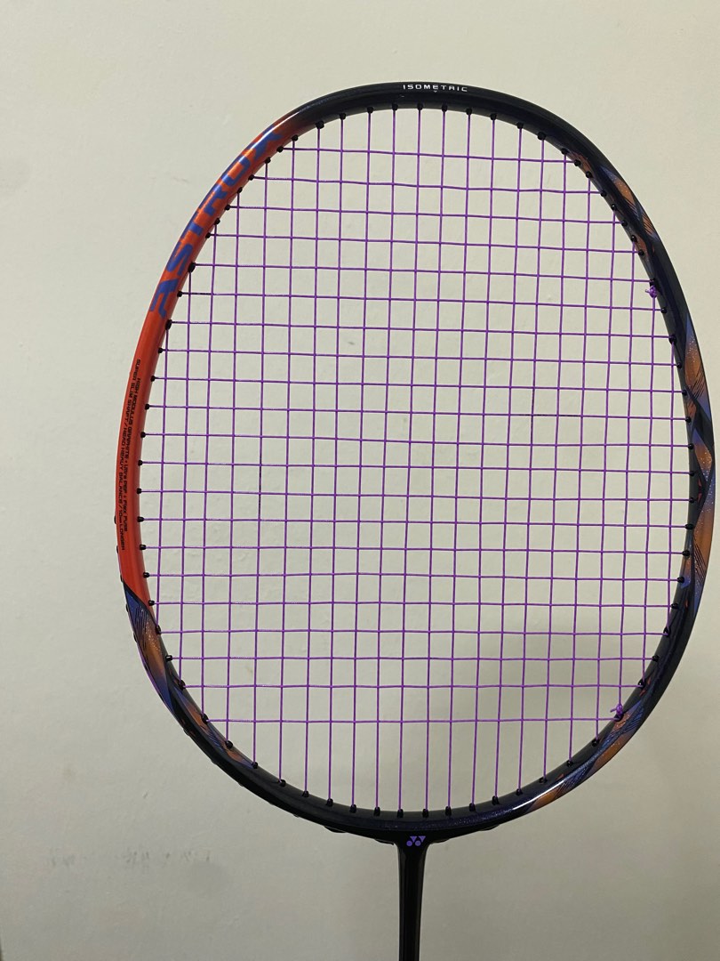 Aatrox Racket Yonex aatrox 77pro, Sports Equipment, Sports & Games, Racket & Ball ...