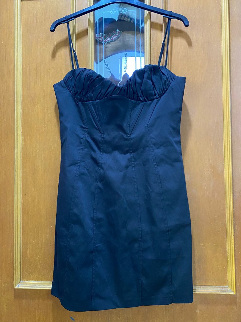 Zara Black Corset Dress on Carousell