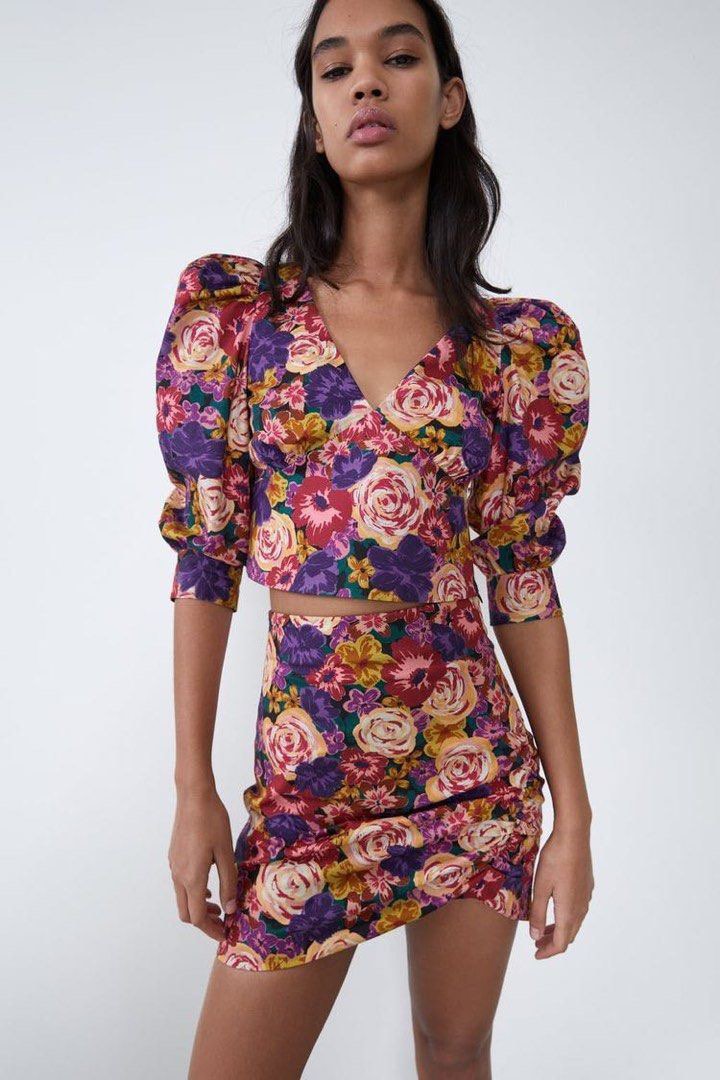 Zara floral puff sleeve top on Carousell