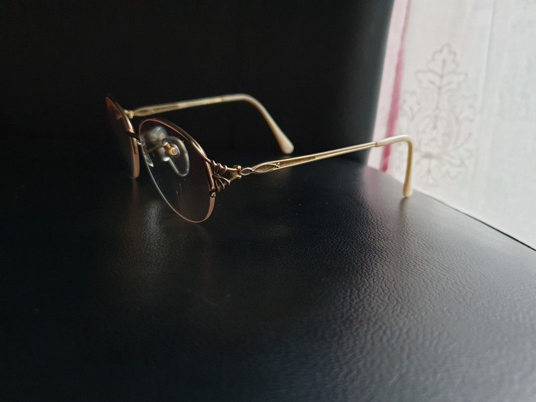 14k eyeglass shop frames