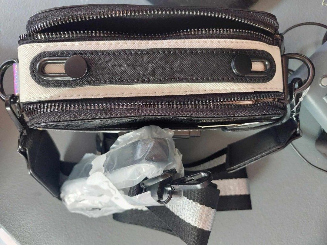 Aldo crossbody bag from Canada *2 straps, one is guitar strap