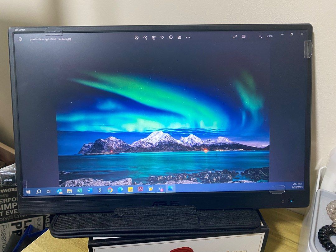 ASUS ZenScreen MB165B 15.6inch Portable USB Monitor, Computers & Tech