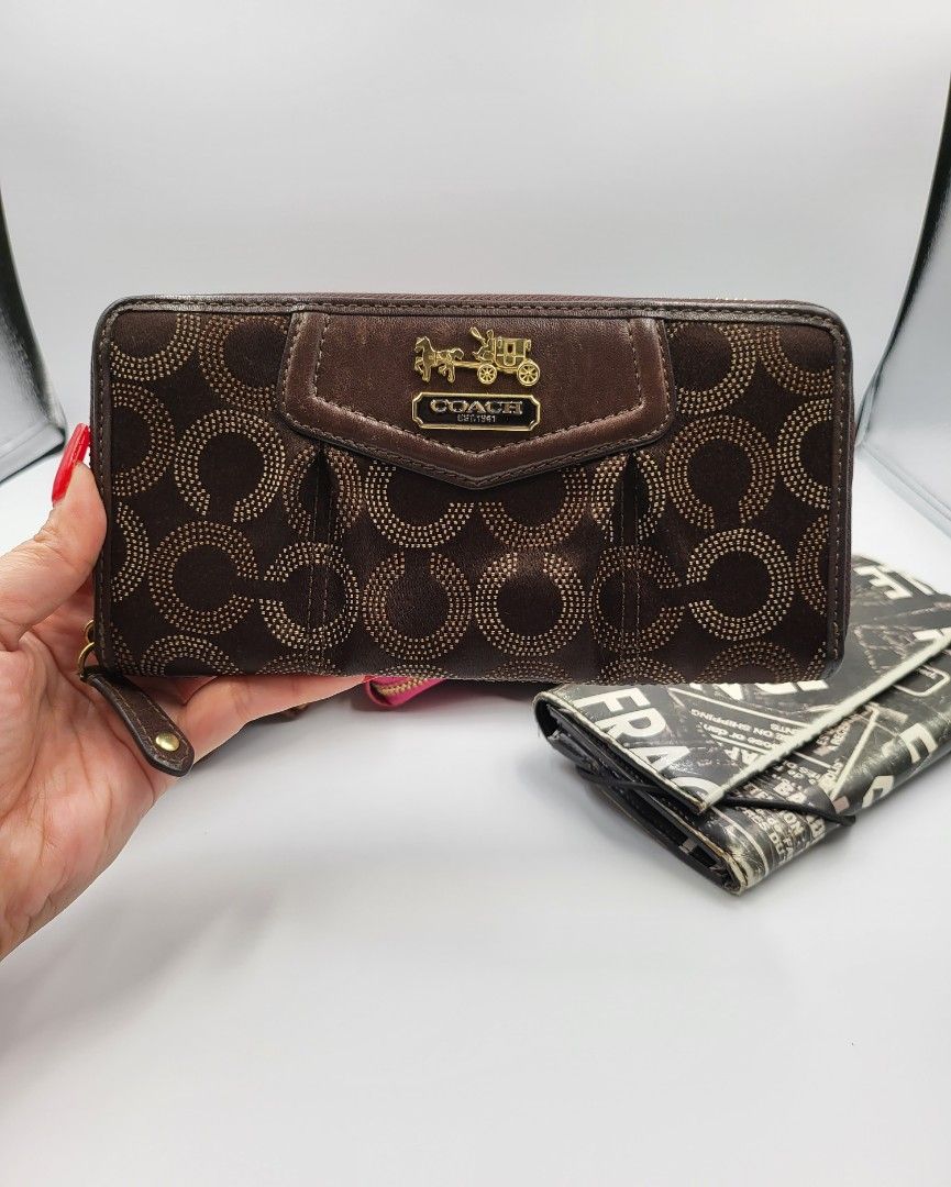 Authentic Bundle Sale 8pcs! Miumiu, Kate Spade, Burberry, Coach etc. (Category: Luxury Bags & Wallets) located in Quezon City. Submitted by bonching (Listing ID 1239930621, Image 2). Description: 8 PCS wallet on sale‼️ All authentic , Rank AB- B some of them just needs cleaning or color enhancement.