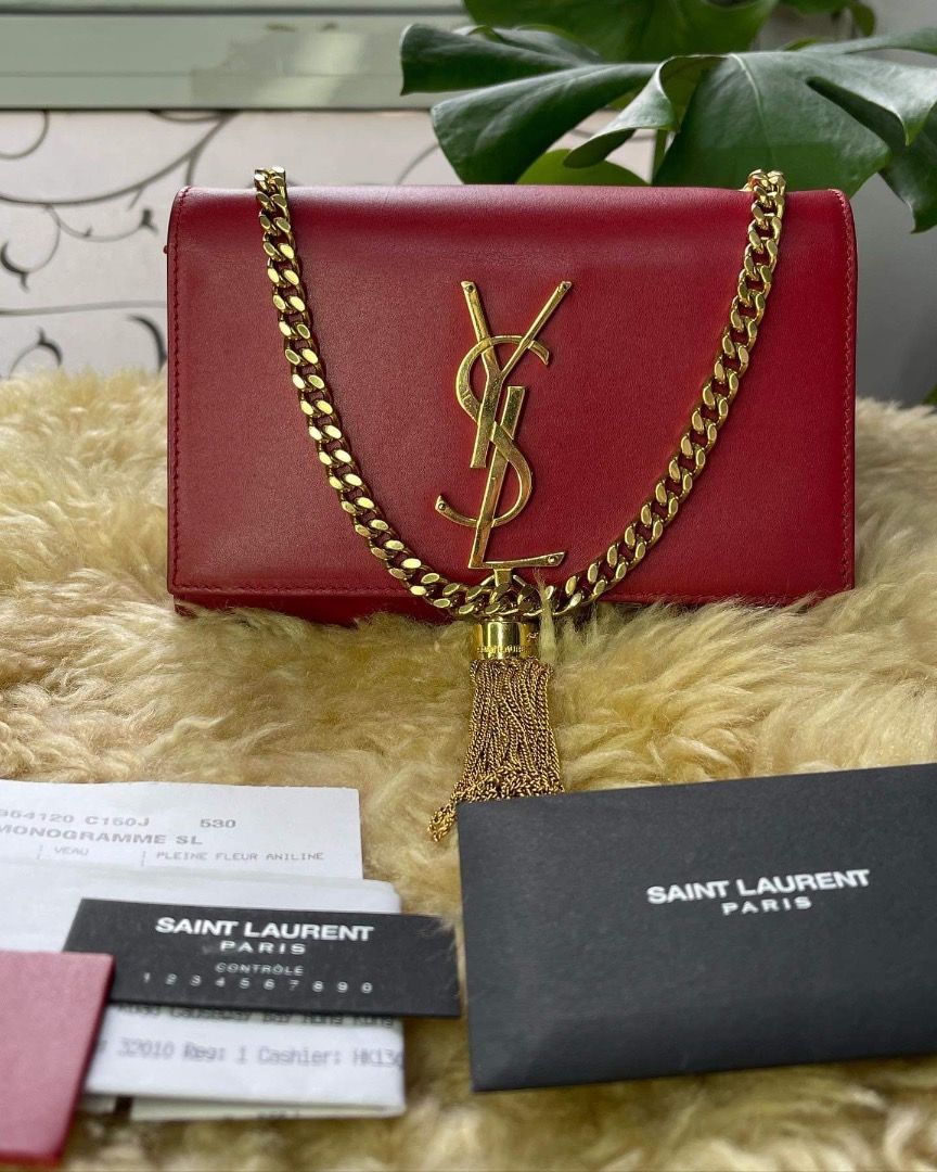 Authentic YSL Kate tassel Mini (Category: Luxury Bags & Wallets) located in Quezon City. Submitted by hellopatchi (Listing ID 1239996582, Image 1). Description: Ysl kate tassel mini 8/10 condition Dust bag, card, swatch, receipt .