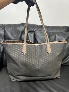 MOYNAT OH! TOTE DUO RUBAN MM BAG, Luxury, Bags & Wallets on Carousell