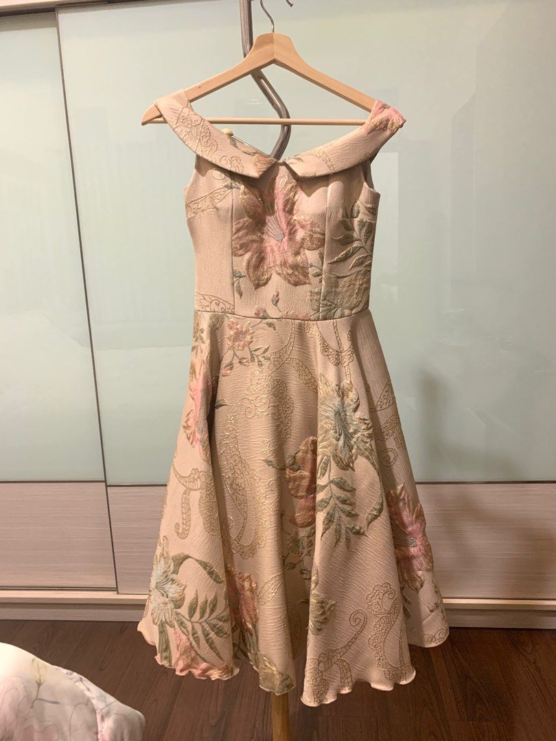 Chi chi deals kaz dress