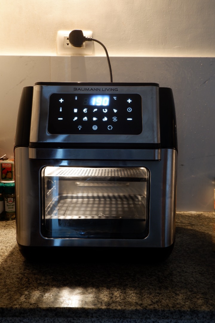Baumann Living Multi Air Fryer XR with rotisserie, TV & Home Appliances