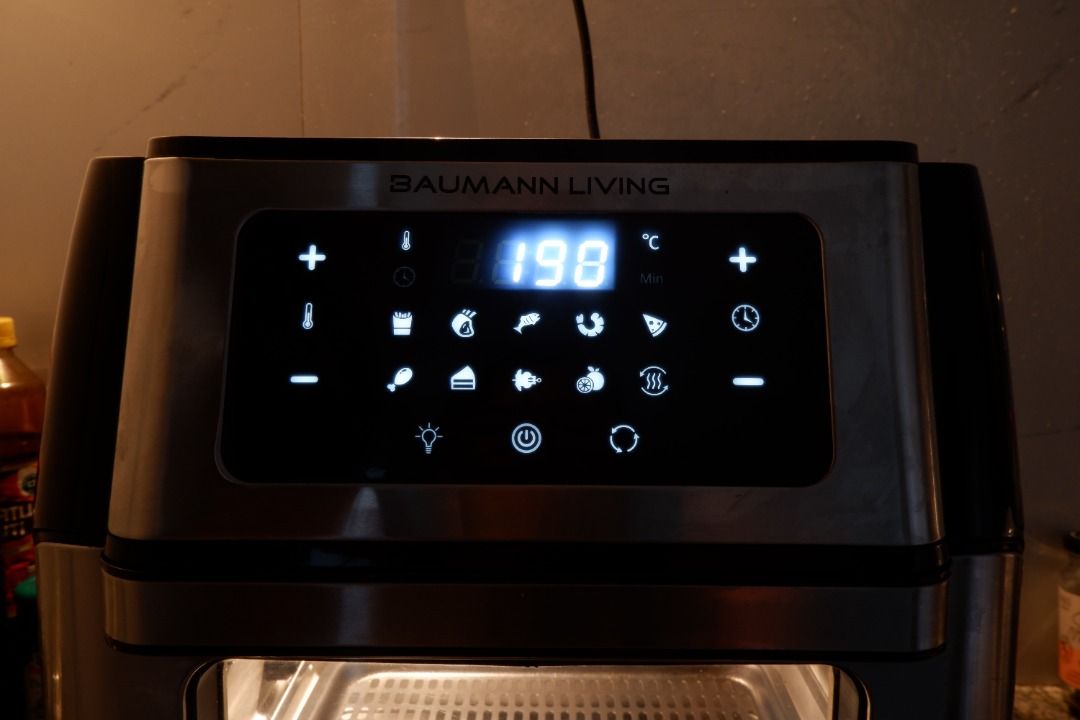 Baumann Living Multi Air Fryer XR with rotisserie, TV & Home Appliances