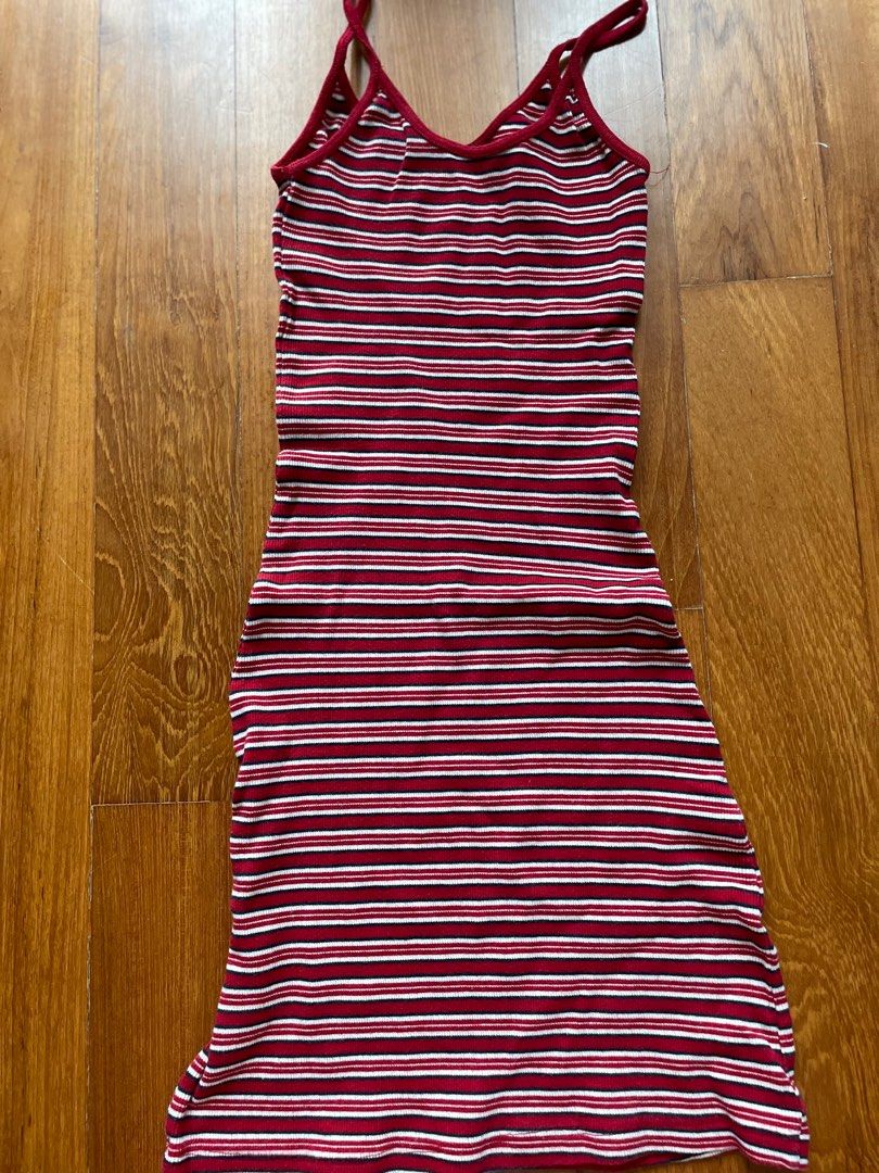 Brandy melville red striped dress outlet