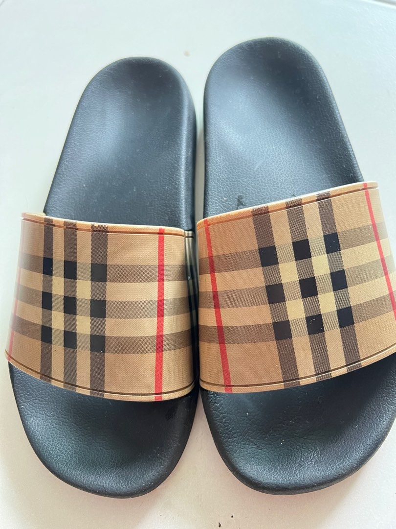 Burberry Furley Vintage Slides Luxury Sneakers Footwear on